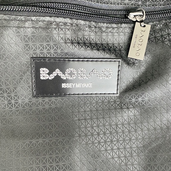 baobao lucent boxy